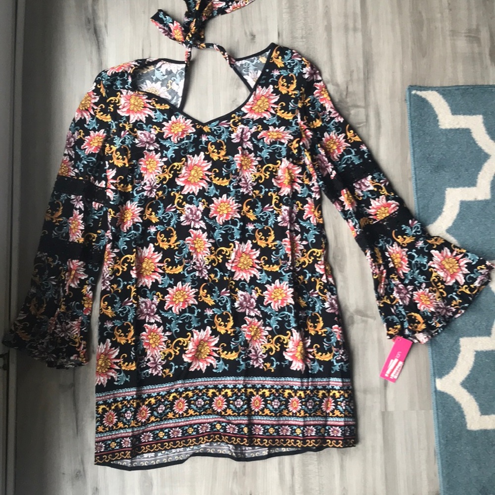 Floral peasant swing dress Xhilaration size S